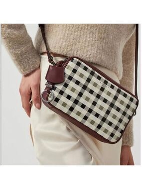 Radley London Manor Grove Camara Bag